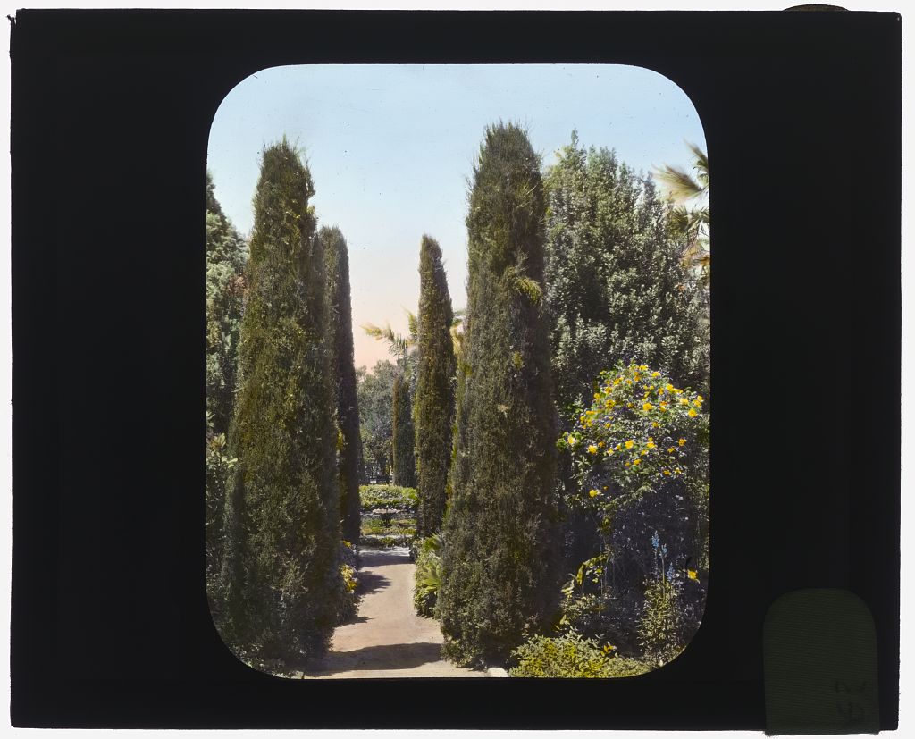 _Glendessary,__Robert_Cameron_Rogers_house,_Santa_Barbara,_California._.jpg