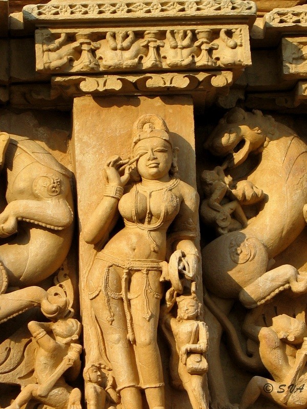 Apsara_Khajuraho.jpg