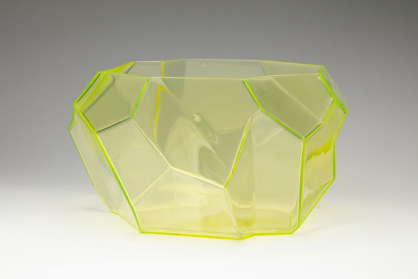 Art-Deco_RubaRombicFishBowl_01-e1628197948878.jpg