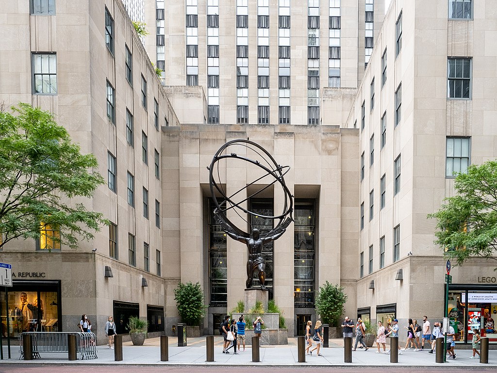 Atlas_-_Rockefeller_Center_(51394733772).jpg