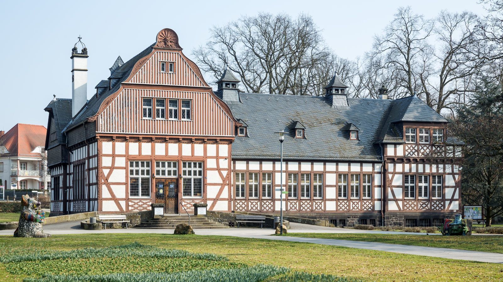 Bad_Nauheim-Zanderstrasse_3_von_Nordwesten-20140307.jpg