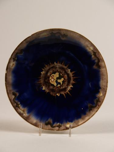 Bord_met_abstract_decor,_1889.jpg