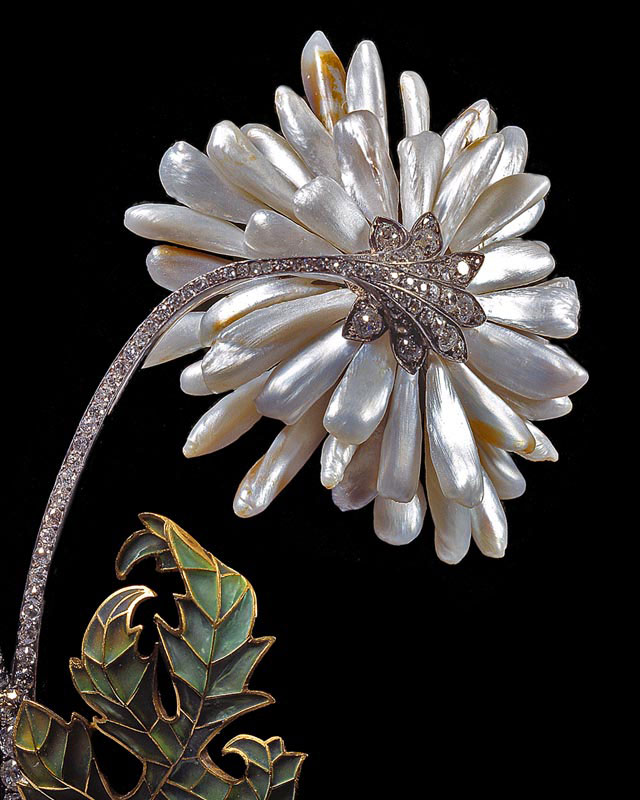 Broche-Heni-VeverZOOM_portrait.jpg