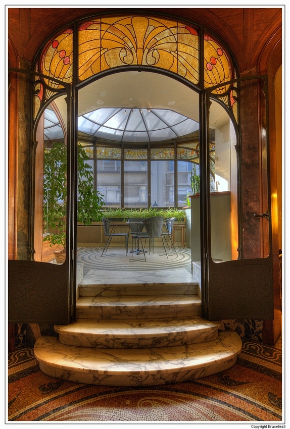 c33916252d489ceebabcef1ee12785d3--art-nouveau-interior-art-nouveau-architecture.jpg