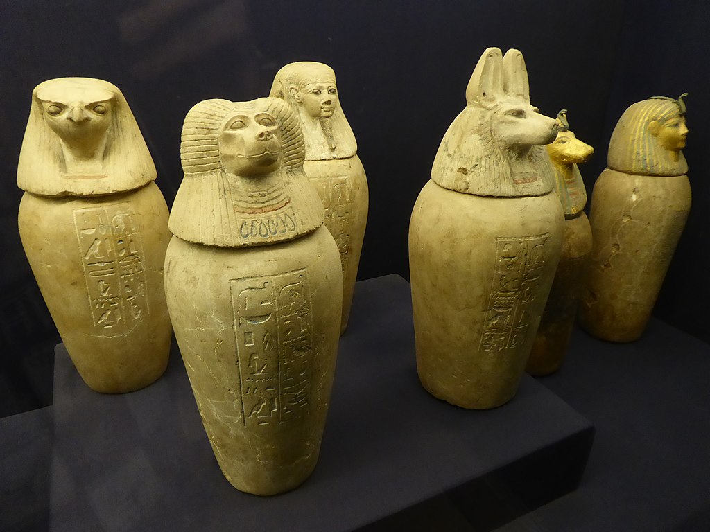 Canopic_Jars_of_Sheshonq_II_flicker.jpg