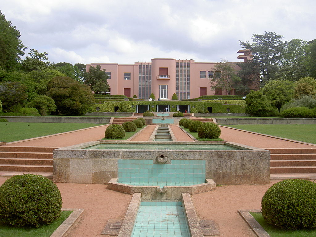 Casa_de_Serralves_01.jpg