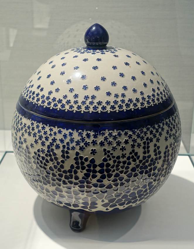 ceramic2.jpg