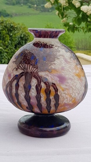 Charles-Schneider-Charder-Le-Verre-Francais-Vase_1590764915_7639.jpg