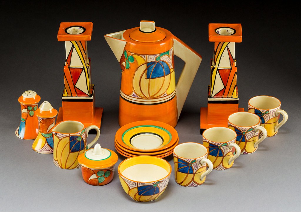 Clarice-Cliff-Pottery-Fantasque-Pattern-Tableware-Pieces.-Circa-1930 (1).jpeg
