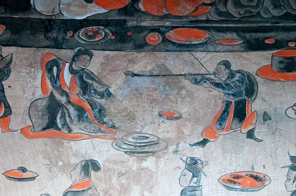 Dahuting_mural_detail_of_a_dancer,_Eastern_Han_Dynasty.jpg