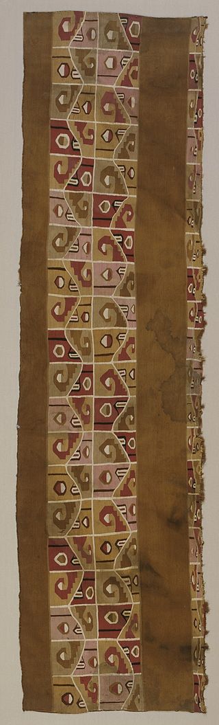 Fragment_of_a_Man's_Tunic_LACMA_M.76.45.4.jpg