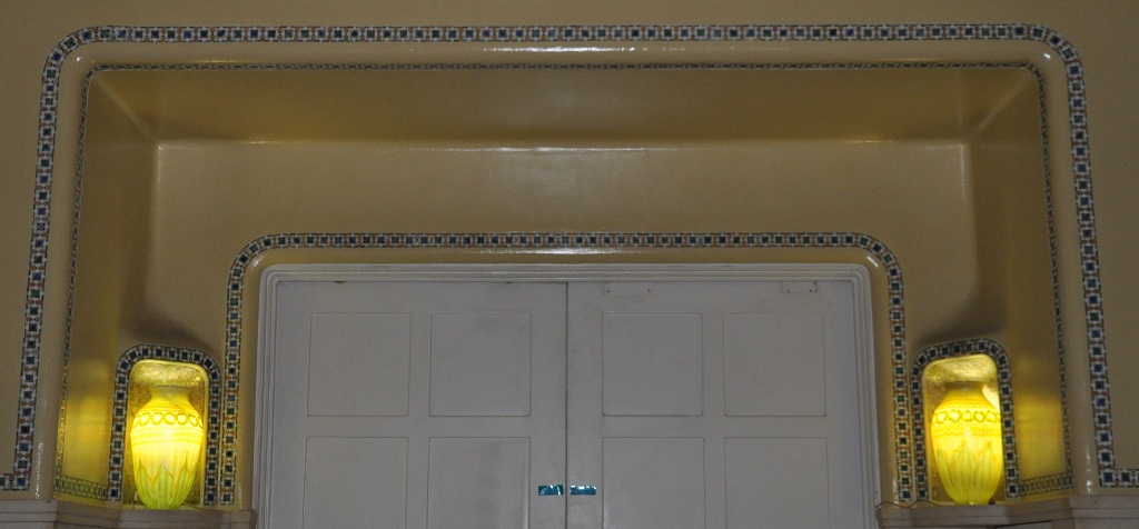 Hall_Fixtures_DSC_6800_small.jpg