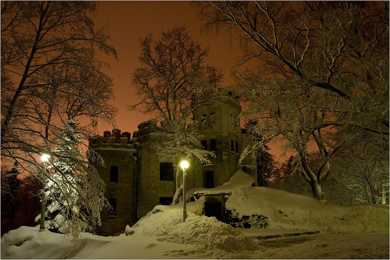 Hohenhaupt_Schloss_-_panoramio.jpg