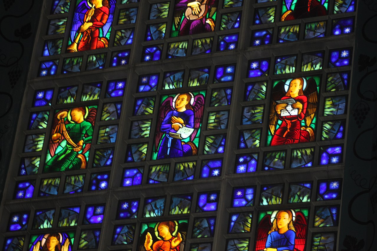 Igreja_de_Nossa_Senhora_de_Fátima_7756.jpg