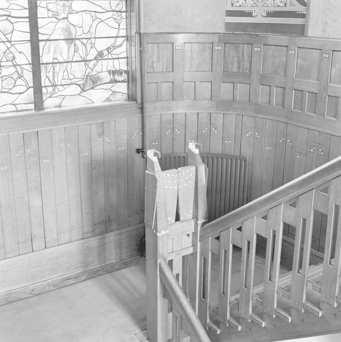 Interieur,_trap,_detail_-_Molenhoek_-_20002591_-_RCE.jpg