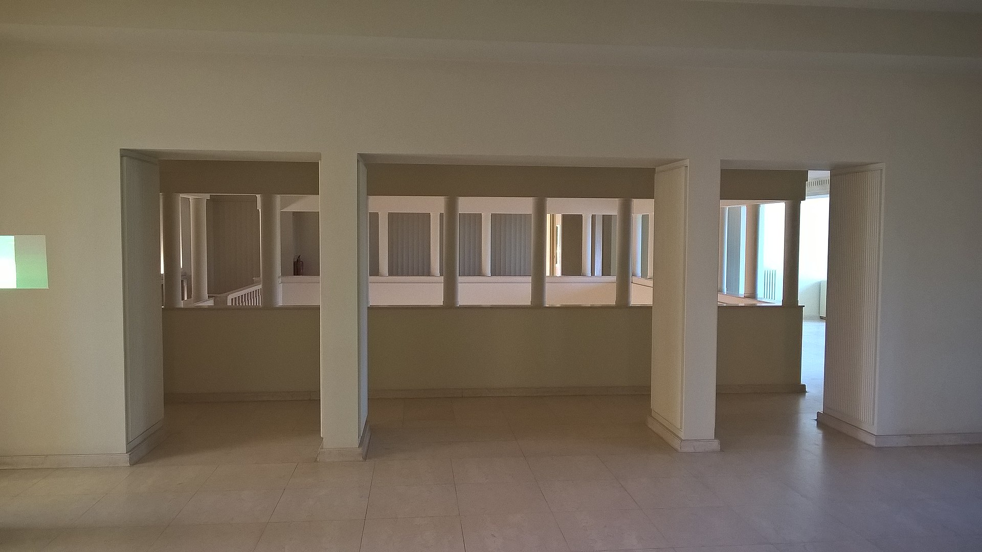 Interior_da_Casa_de_Serralves_09.jpg