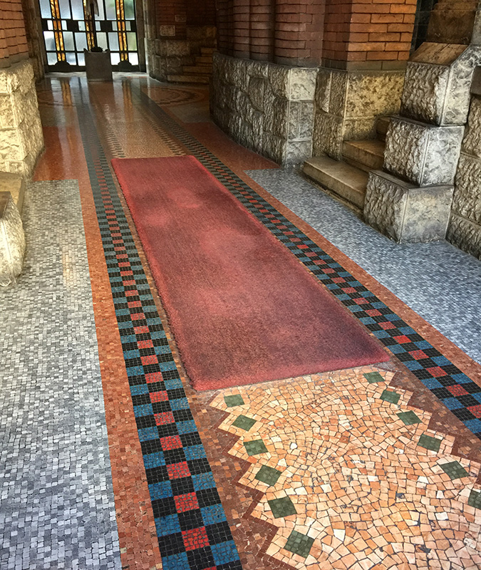 IT1617-Liberty-Vivaio-Mosaic-Hallway.jpg