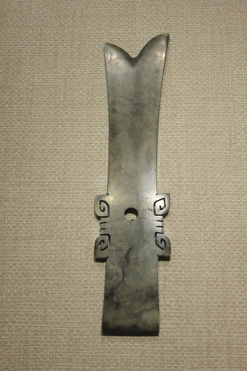 Jade_Zhang,_Sanxingdui_02.jpg
