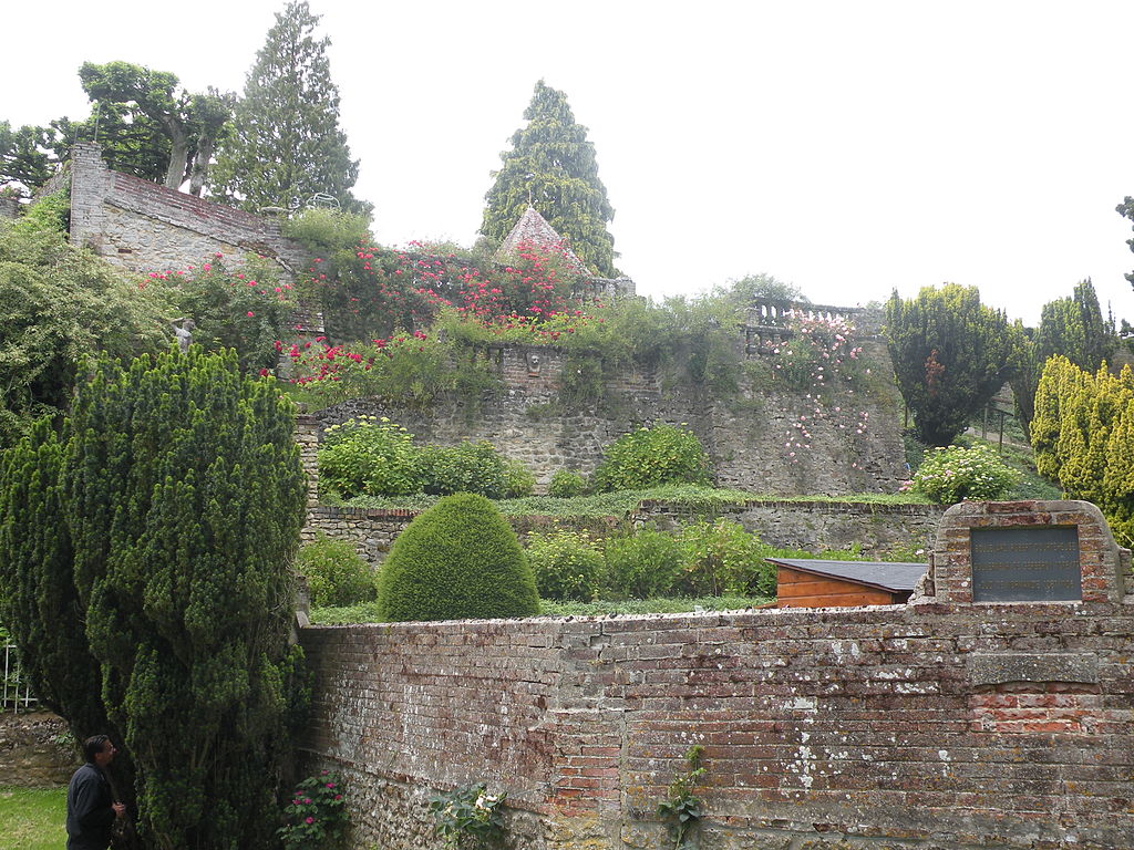 Jardin_Henri_Le_Sidaner_-_Gerberoy_4.JPG