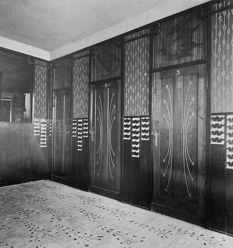 Köpenicker_Straße_Buntes_Theater_Raum_1901.jpg
