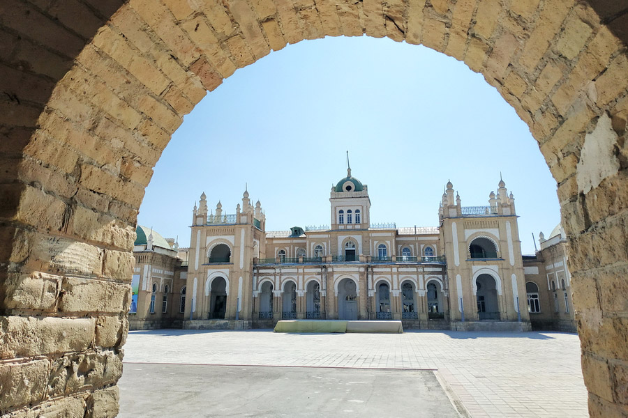 kagan-palace1.jpg