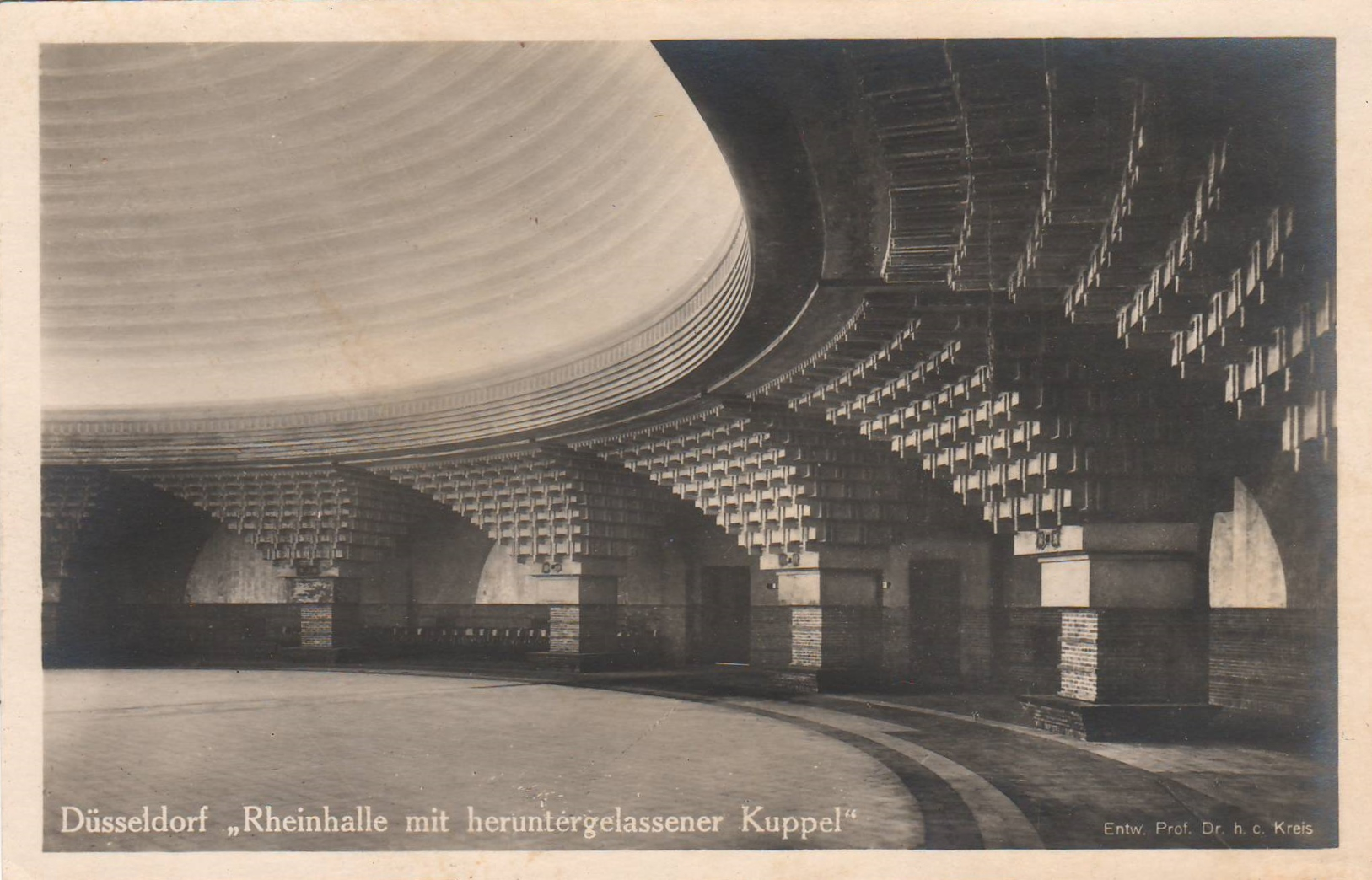 Kreis, Wilhelm - Rheinhalle am 925-1926.jpg