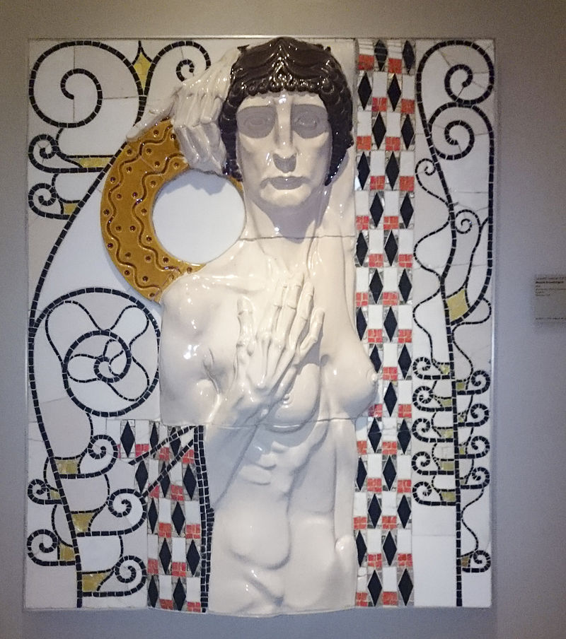 Mak_Ausstellungsstück_Leopold_Forstner.jpg