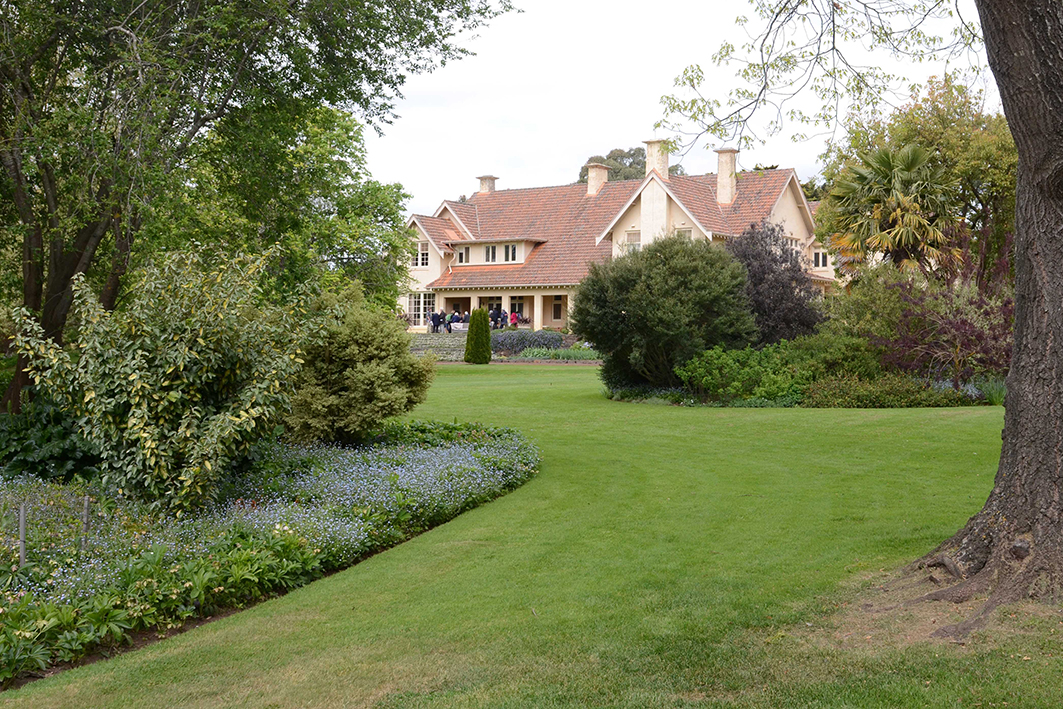 Mawallok_House from shrubberies.jpg