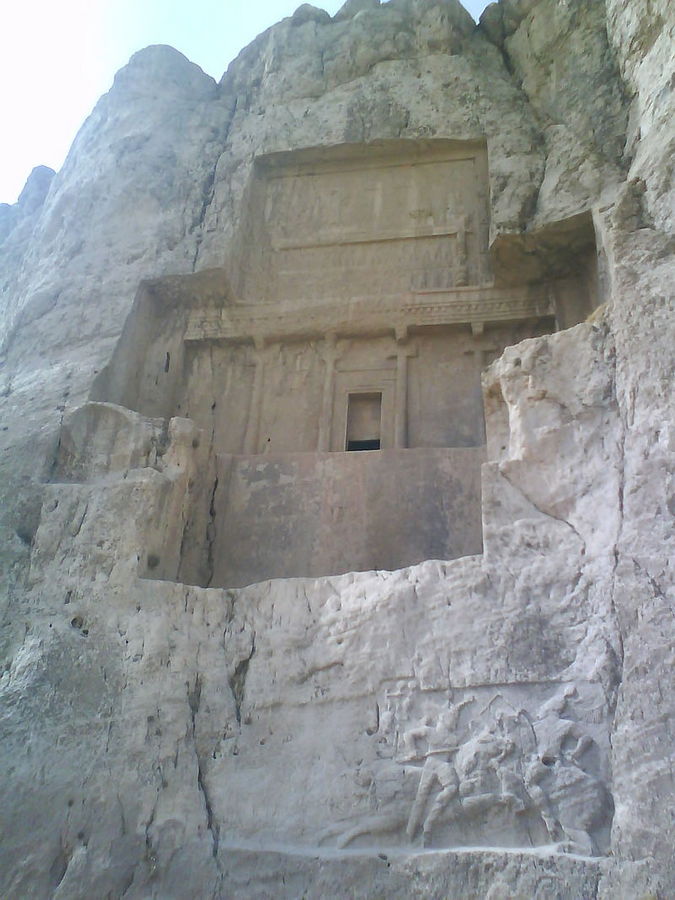 Naghsh_e_Rostam6.JPG