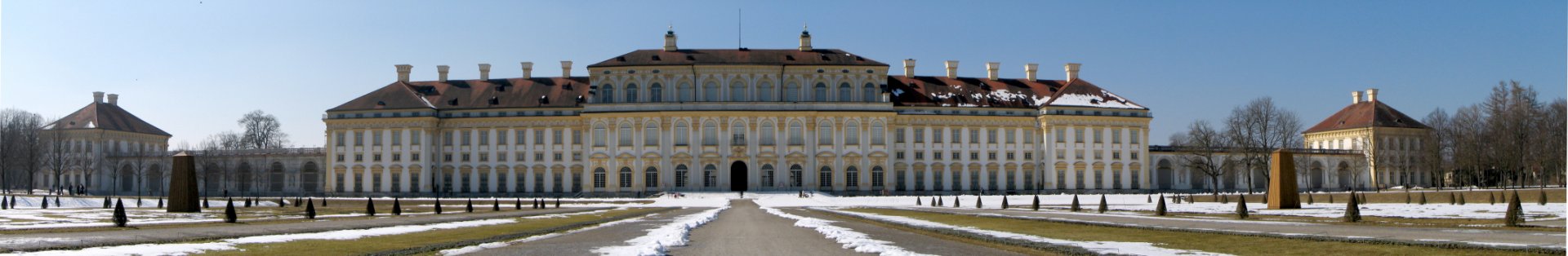 Neuesschlossschleissheimostfront2.jpg