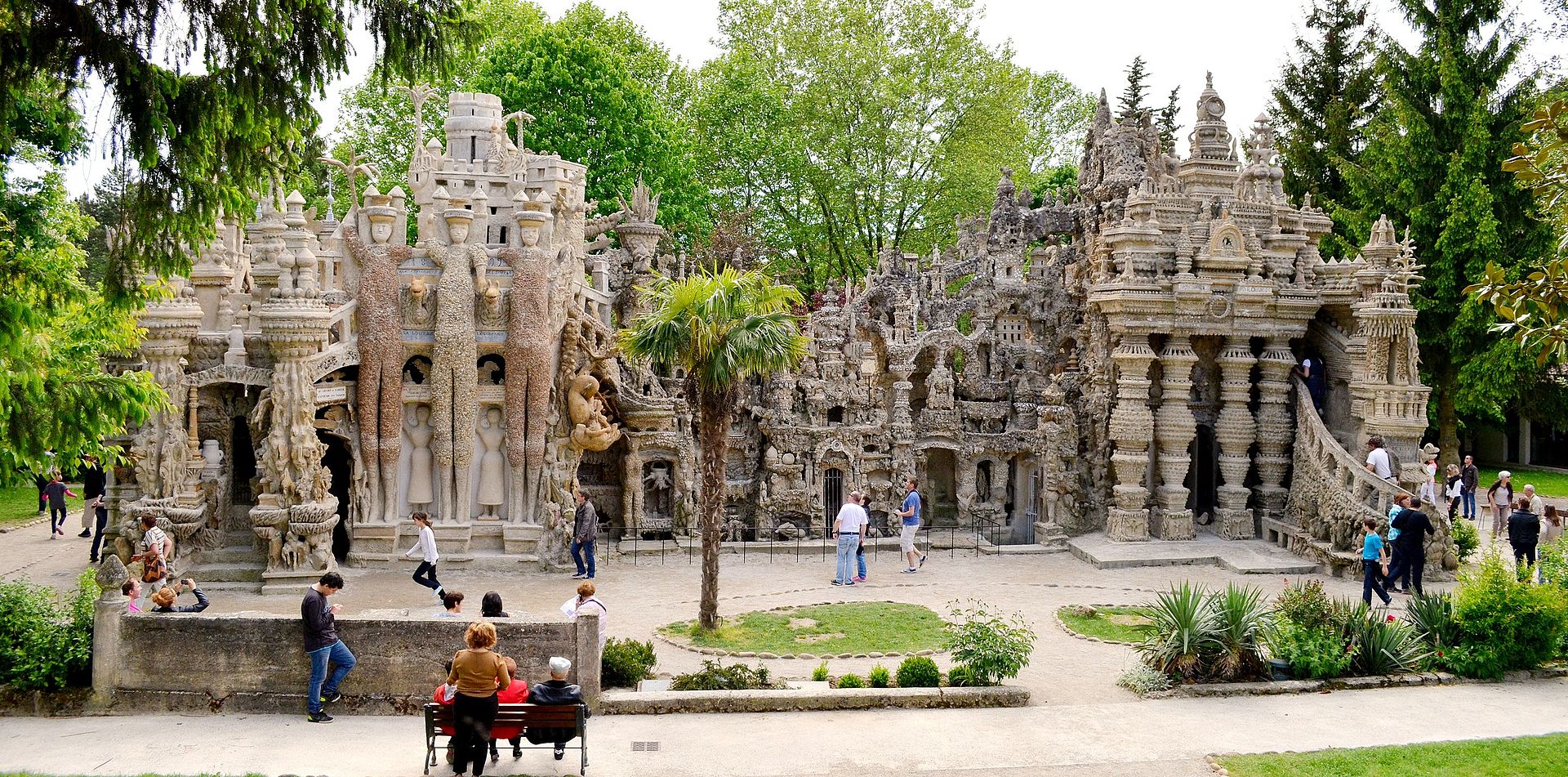 Palais_Idéal_-_mai_2014_-_6.JPG
