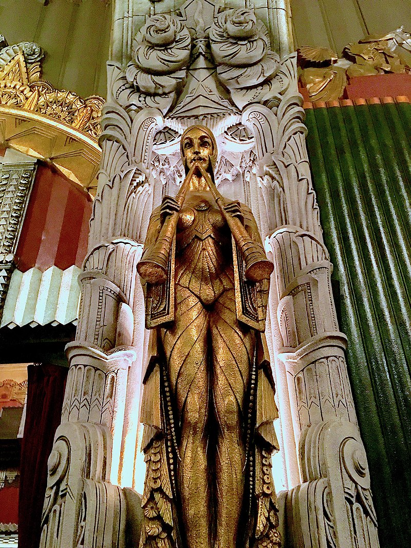 Pantages_statue (1).jpg