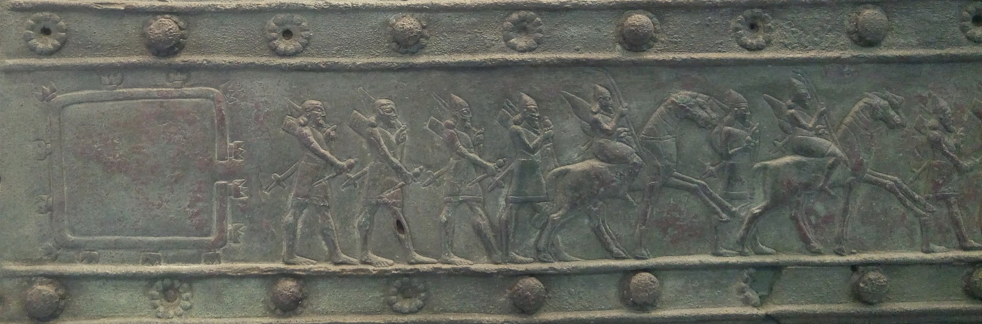 Portes_de_Balawat_-_depart_du_camp_Babylonie.jpg