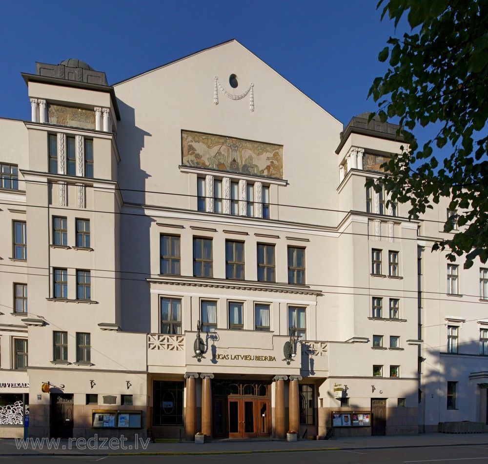 R-Merkela13-06-14(2).jpg