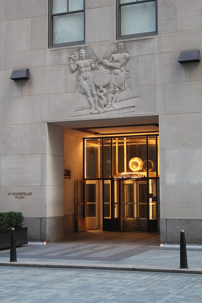 Rockefeller_Center_Mar_2022_16.jpg