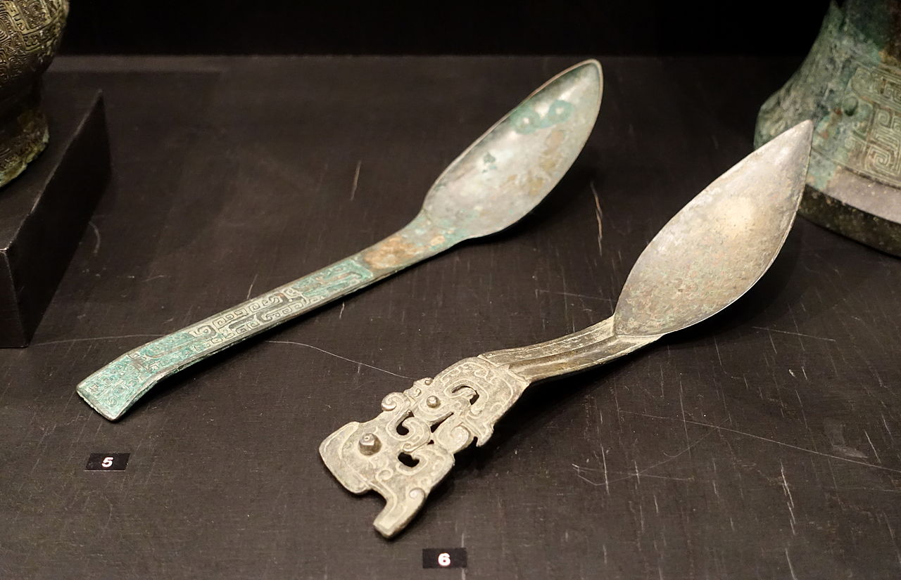 Spoons,_China,_Western_Zhou_dynasty,_c._1050-771_BC,_bronze_-.JPG