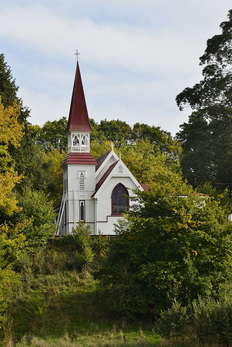 Te_Aute_College_Chapel,_Hawkes_Bay_-_16416295432.jpg