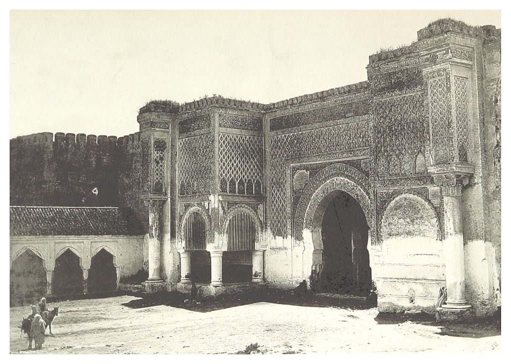 TROTTER(1881)_p309_GATEWAY_IN_MEQUINEZ.jpg
