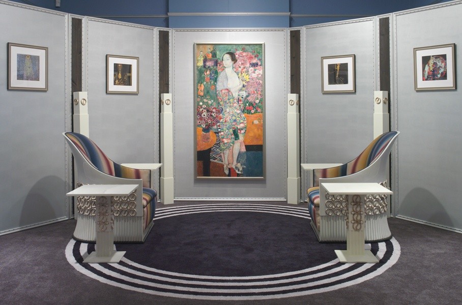 Urban_Showroom_Recreated-192-1200-1200-100.jpg
