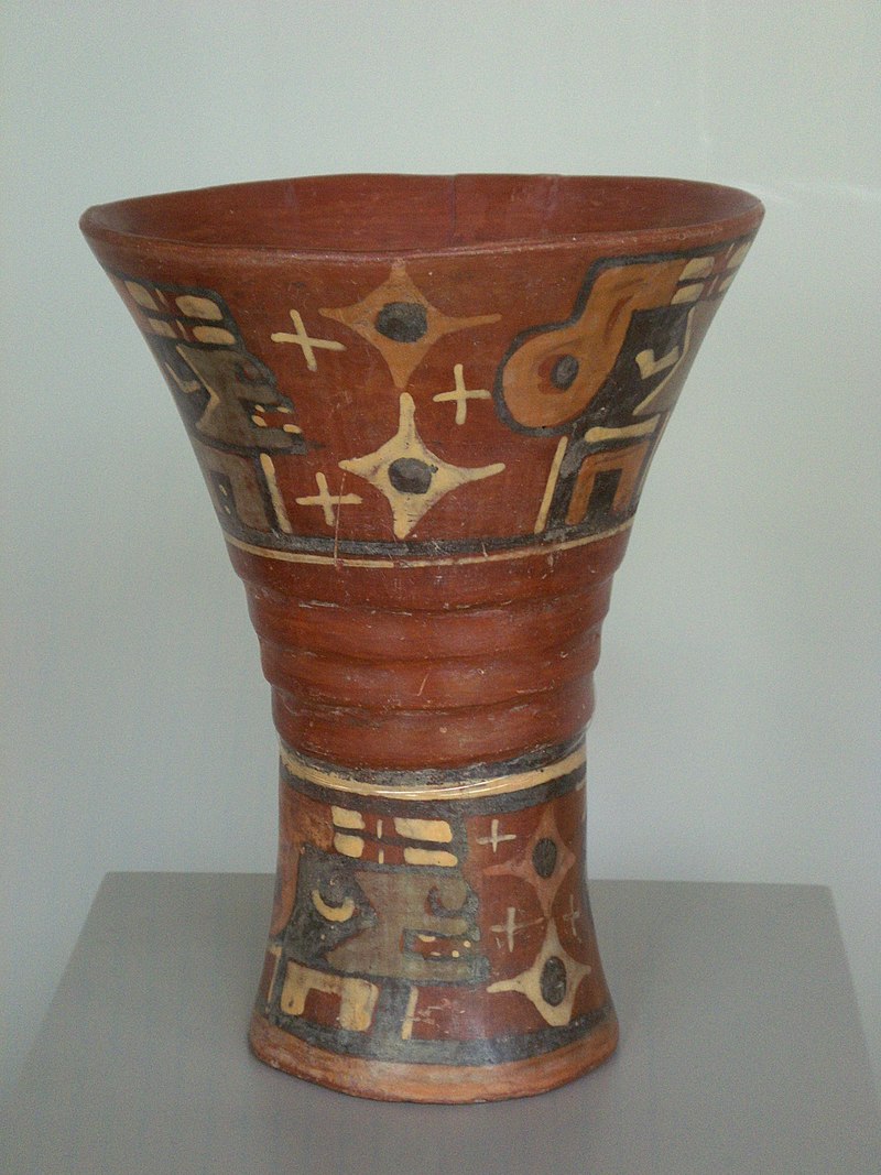 Vaso_ceremonial_Tiwanaku_03.jpg