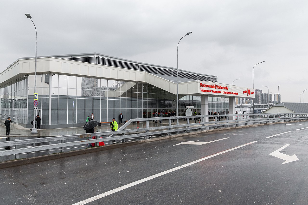 Vostochny_railway_station1.jpg