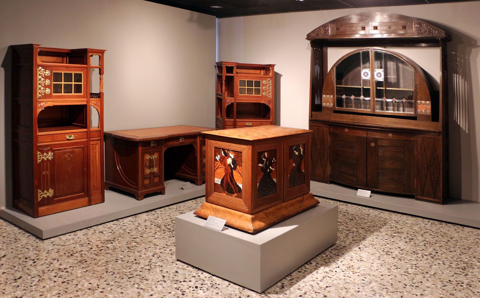 Wolfsoniana,_sala_del_primo_novecento.jpg